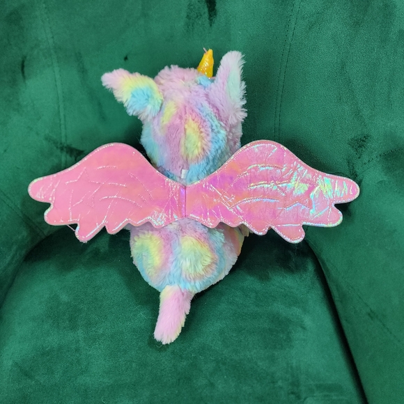 Barbie Rainbow Unicorn Battery operated - Picture 6 of 16